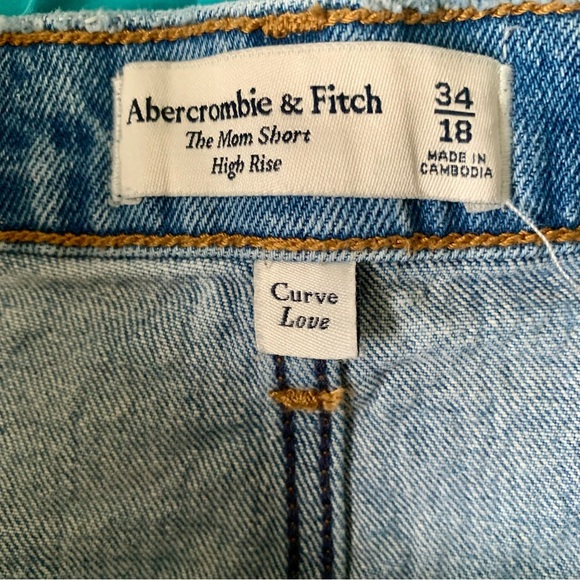 Abercrombie & Fitch the mom high rise blue Jean short curve love size 34/18 - Picture 8 of 8